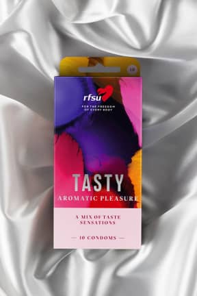 Alle RFSU Tasty Aromkondomer, 10-pack - 10 kondomer i 6 smagsvarianter – en blanding af RFSU’s bestsellere.