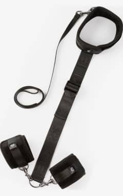 Bondage Sei Mio Neck Firmly In Check Adjustable Neck And Wrist Restraint Kit