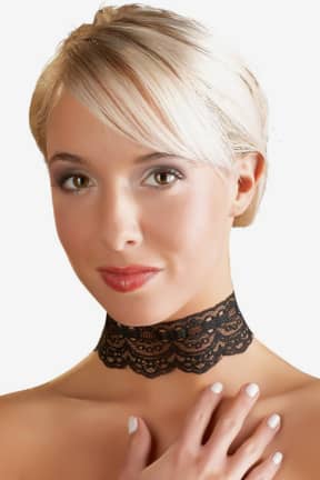 Lingeri Cottelli Accessoires - Lace Choker - Elegant blondechoker med kædedetaljer og et frækt, feminint twist.