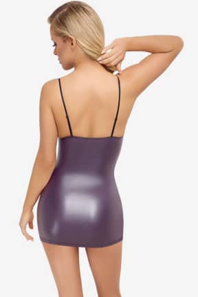 Lingeri Cottelli Dress Lacing Purple L - Dyb lilla mat finish og snøredetaljer giver en fræk, elegant silhuet. Stræk og justerbare stropper sidder tæt og føles lækkert hele natten.