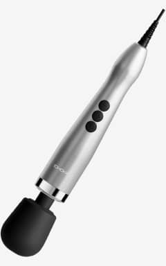 Alle Doxy - Die Cast Max Plug‑In - Silver - Dyb, lavfrekvent rumlen, der rammer helt ind og bliver ved, så længe du vil. Robust metal, trinløs styrke og ledning på 3 m for ubegrænset nydelse.
