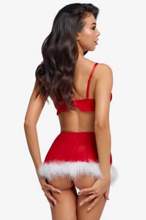 Cottelli Lingerie - Set X-Mas - Rød powernet, fjer og fræk pasform der krammer kroppen og vækker blikke.  
Blød 4-vejs stretch, let shaping og justerbare detaljer for en fristende, sikker følelse.