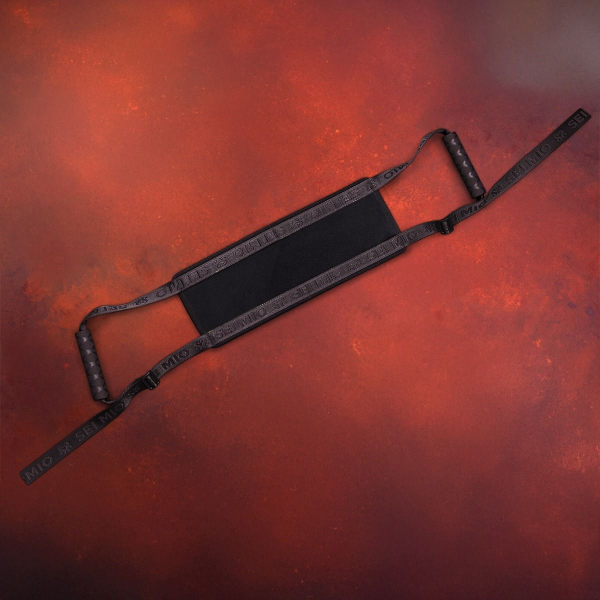 Brug SEI MIO - Doggedly Divine - Deluxe Doggie Style Positioning Strap til en forbedret oplevelse