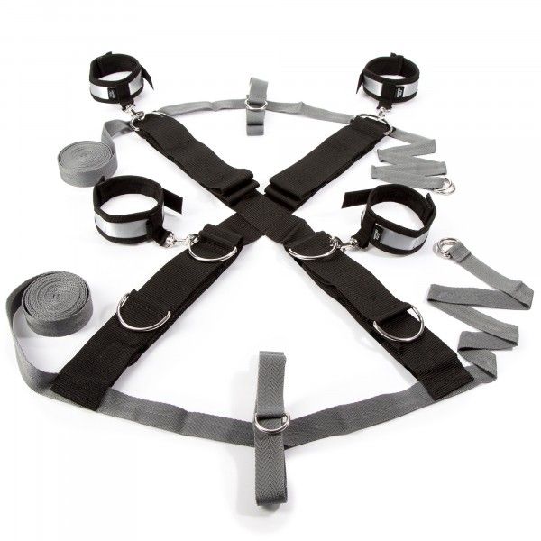 https://www.mshop.dk/media/product/6de/50-shades-over-the-bed-cross-restraint-3ec.jpg